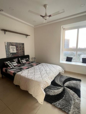 Skyview 3 BHK in bharatiya City